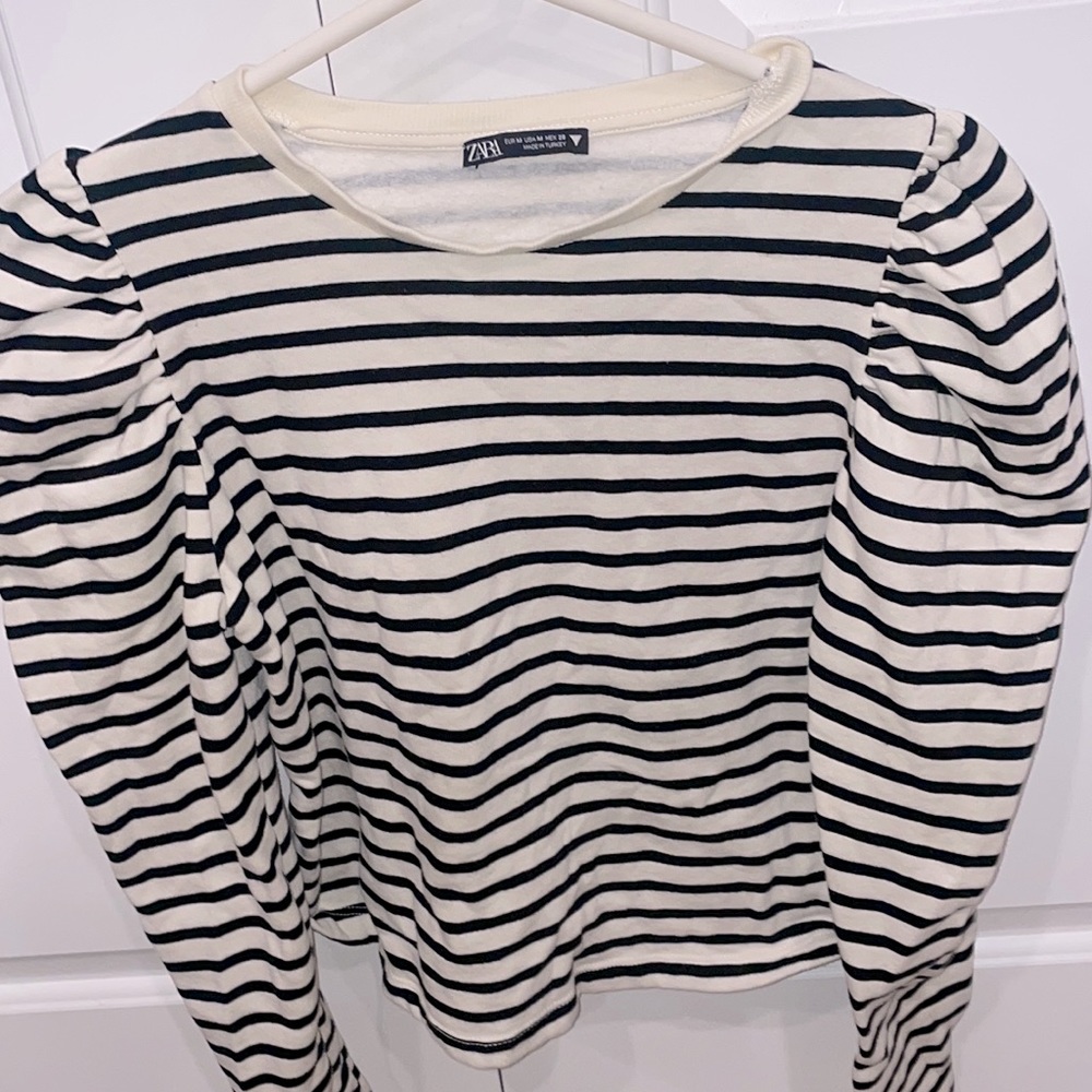 Zara size medium black and white striped long sleeve with bulky shoulders
